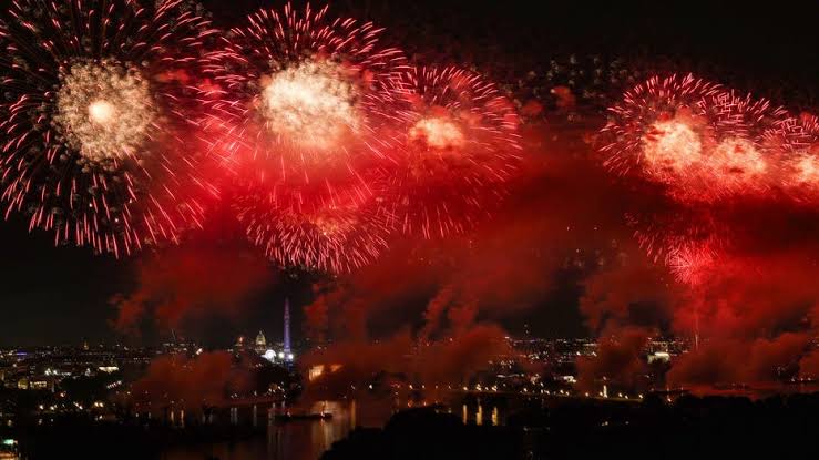 Fireworks begin moments before midnight — 4th of July updates
