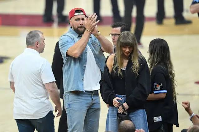Travis Kelce Called Out For Courtside Incident at Knicks-Cavs Game as Taylor Swift Covers Her Eyes