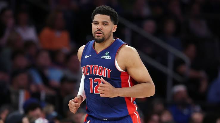 Sources: Spurs land 2-year, $31M deal with Tobias Harris