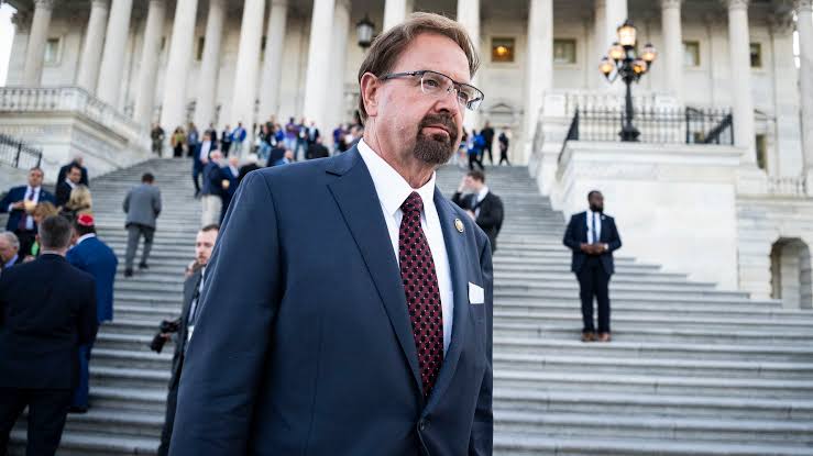 House Ethics panel announces sexual harassment investigation into Rep. Edwards