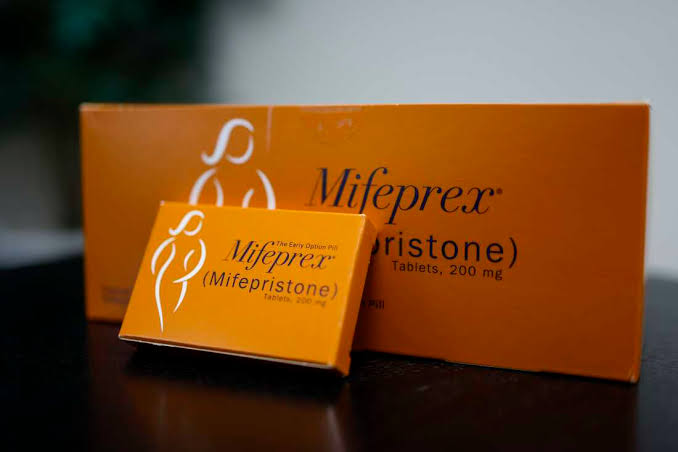 Abortion pill by mail allowed for at least 3 more days, the Supreme Court says