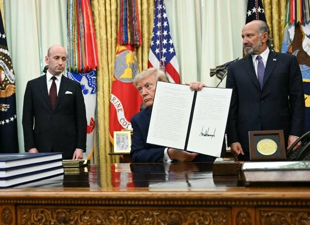 Trump issues new executive orders aimed at birthright citizenship after Supreme Court ruling