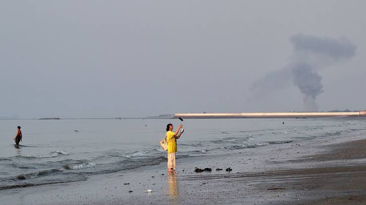 Donald Trump has no good options for reopening the Strait of Hormuz
