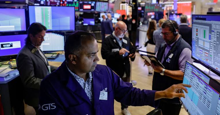 Wall Street ends down as expectations of Hormuz deal fade