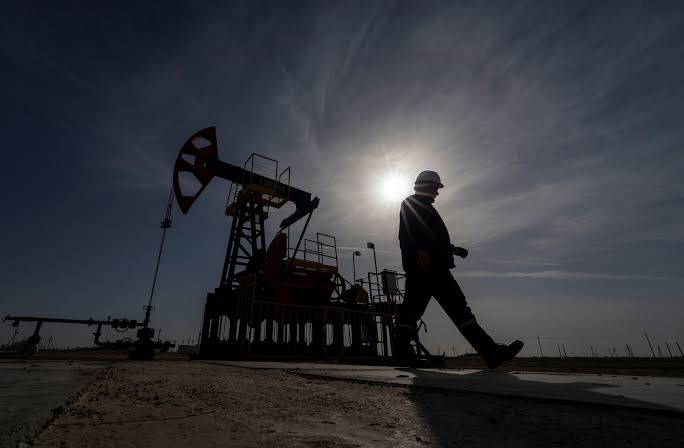 Oil rises more than a dollar per barrel as US launches fresh strikes against Iran
