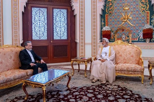 Iran’s foreign minister returns to Pakistan as Islamabad races to save negotiations with US