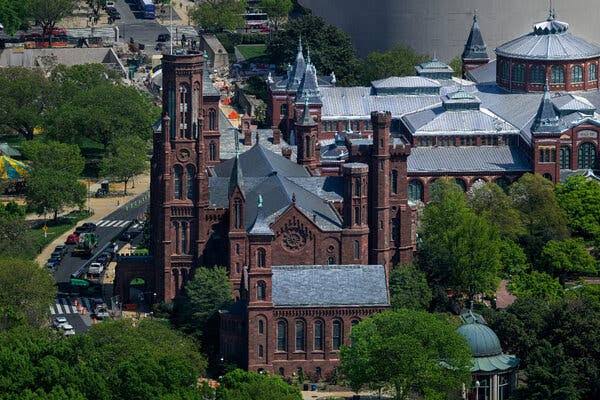 Women’s Museum Bill Sinks Amid Dispute Over Trump and Trans Issues