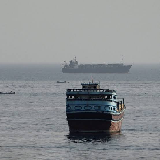 Iran and Oman reach understanding on coordinates of route through Hormuz, Iran ministry says