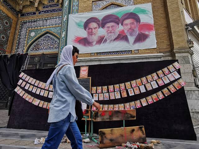 Iran war live: Tehran rejects talks under siege, Trump cancels envoys’ trip