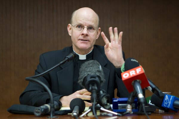 Priest Who Said Aliens Were Demons Removed as Exorcist for Washington
