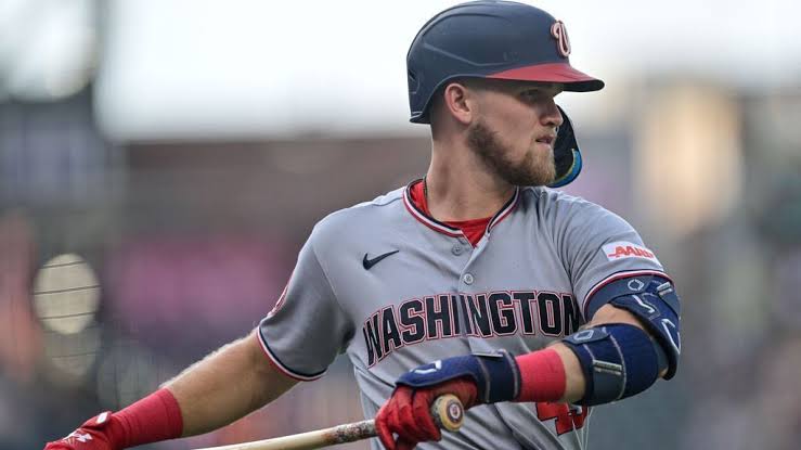 Red Sox trade LHP Connelly Early to Nationals for Curtis Mead
