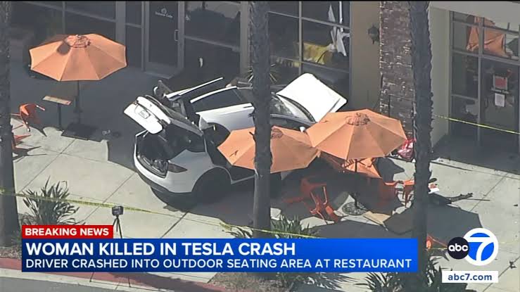 Simi Valley crash: Woman struck, killed by Tesla outside Urbane Cafe restaurant