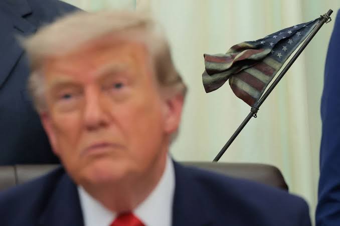 U.S. hits dozens more targets in Iran as violence widens
