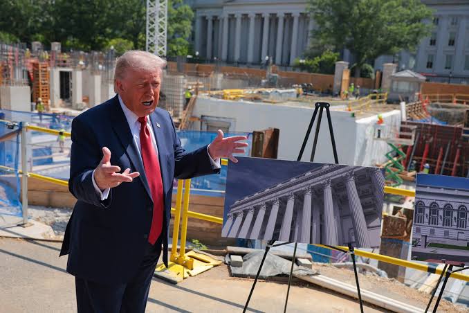 Surprise! Taxpayers Were Always Going to Foot the Bill for Trump's Ballroom, Records Reveal