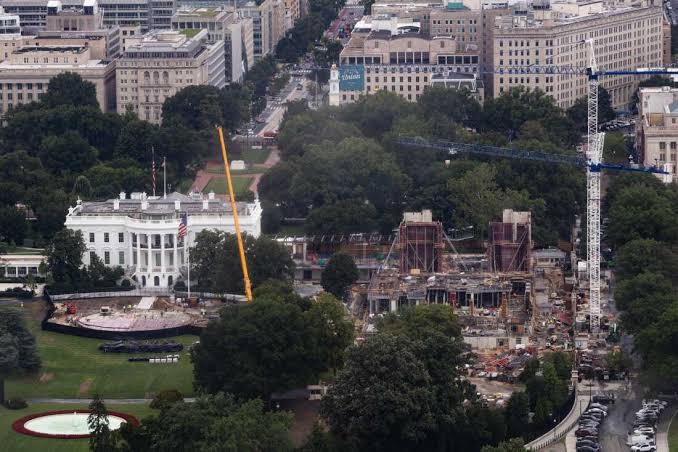 Another court blocks White House ballroom work, teeing up a Supreme Court review