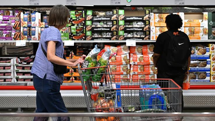 Wholesale prices unexpectedly declined 0.3% in June on big drop in gasoline