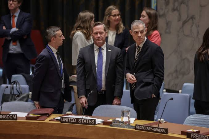 Russia and China veto watered-down UN resolution aimed at reopening the Strait of Hormuz