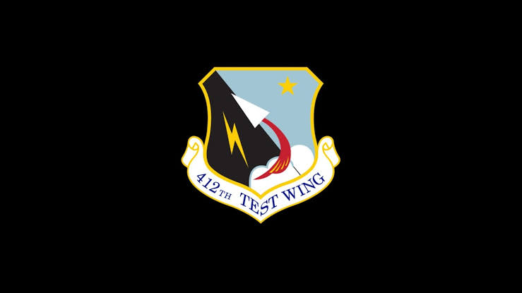 B-52 crashes at Edwards Air Force Base