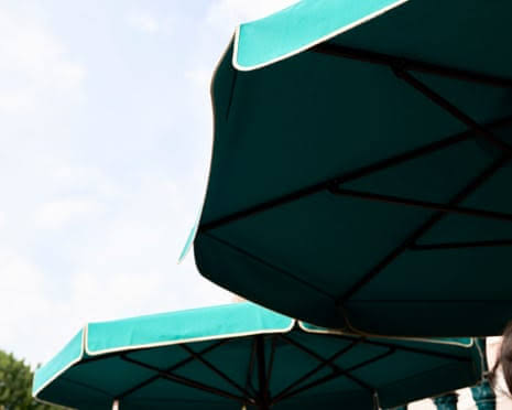 US woman killed after wind-blown umbrella strikes her neck at restaurant