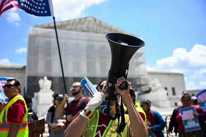 As birthright citizenship goes to Supreme Court, here's how Americans feel about it