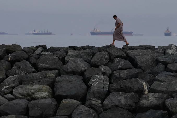 U.S. blockade has turned back six merchant ships leaving Strait of Hormuz