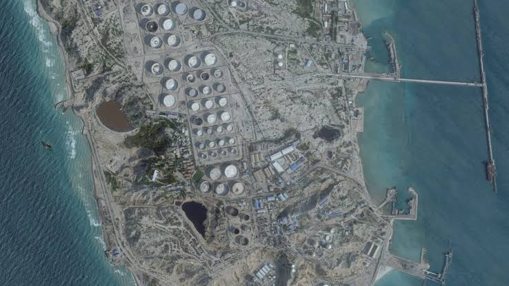 Trump again has a key Iranian oil hub in his sights. Here’s what we know about Kharg Island