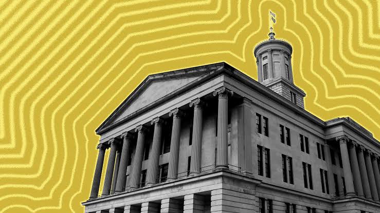 Judge allows Tennessee map favoring Republicans to move ahead