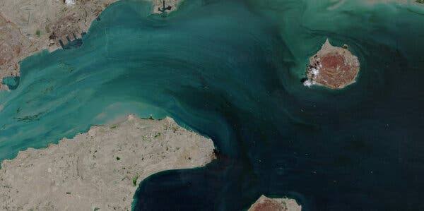 For Iran, Flexing Control Over Waterway Is New Deterrent