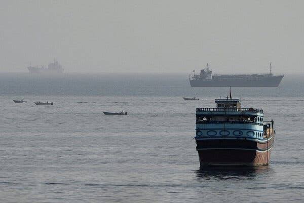 Iran, Holding Firm to Hormuz, Pushes for Return to June MOU