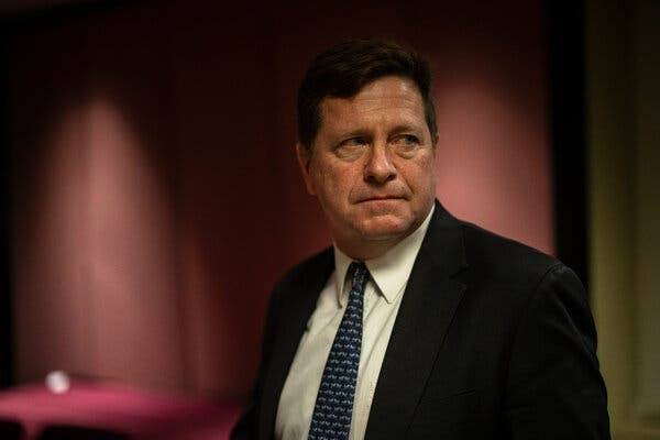 Trump Picks Jay Clayton for Director of National Intelligence After Backlash Over Bill Pulte