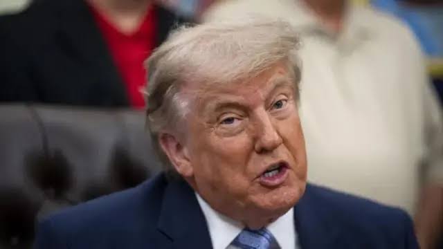 Trump oo sheegay in heshiis lala gaarayo Iiran ' si ballaaran looga wadahadlay' ayna ku jirto furista marinka Hormuz