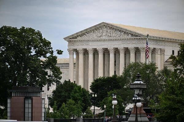 Supreme Court Clears the Way for Republican-Friendly Map in Alabama