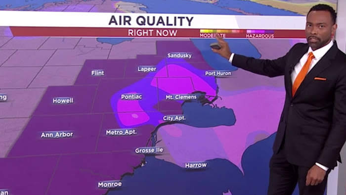 4Warn Weather Alert: Dangerous smoke clears in time for strong storms in Metro Detroit