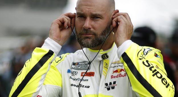NASCAR officials meet with Shane van Gisbergen, Austin Hill at Atlanta