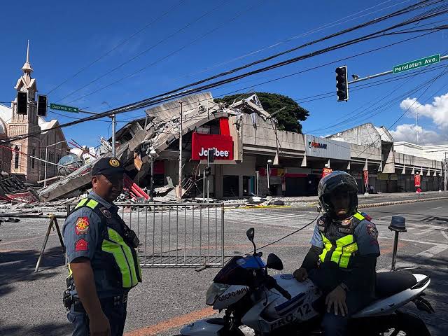 Powerful earthquake hits Philippines, triggering tsunami alerts across Asia