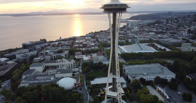 Several people shot near Seattle's Space Needle, police say