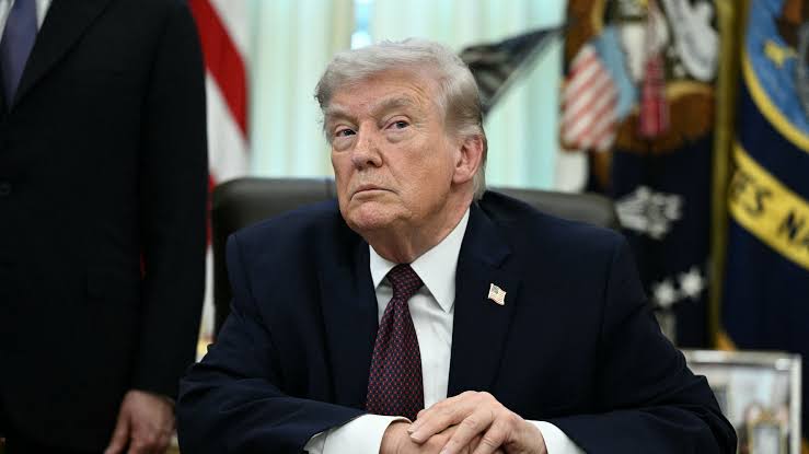 Exclusive: Trump's DOJ says he's not required to turn over official records