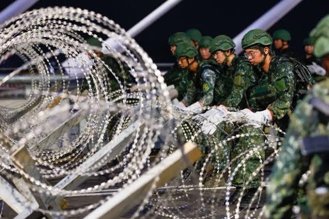 One Casualty of Taiwan’s War Drills: A Slower Internet