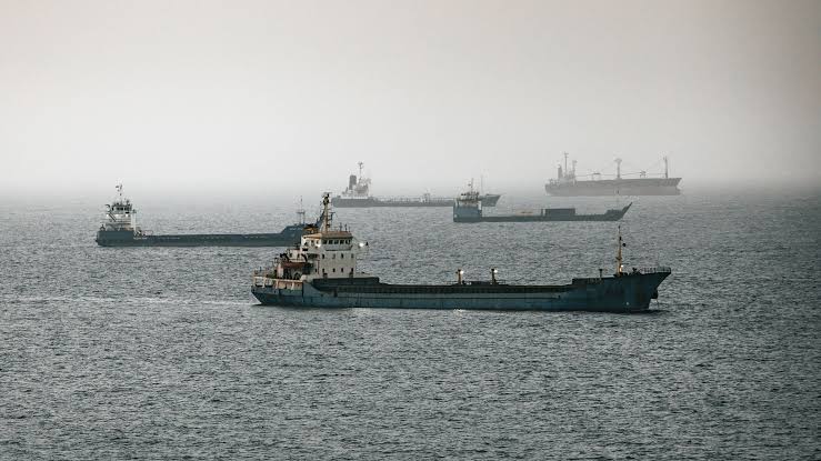 Iran resumes attacks in Strait of Hormuz after lull, U.S. officials say