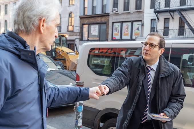 Micah Lasher defeats Jack Schlossberg, other rivals in Democratic primary for New York House seat