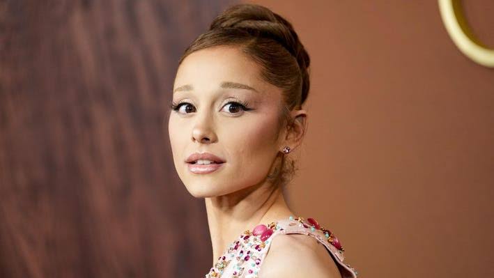 Ariana Grande Says Her Upcoming Break Is Not ‘Impulsive’ Or Due To ‘Negativity’