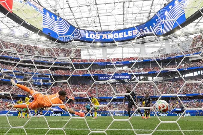 World Cup Round of 32 live updates: Canada stuns South Africa to advance plus latest results and news