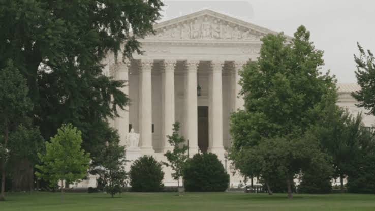 Supreme Court lets Trump end TPS, putting Haitians and Syrians at risk of deportation