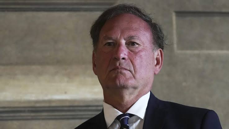 Alito appears testy during Sotomayor’s asylum dissent reading from the bench