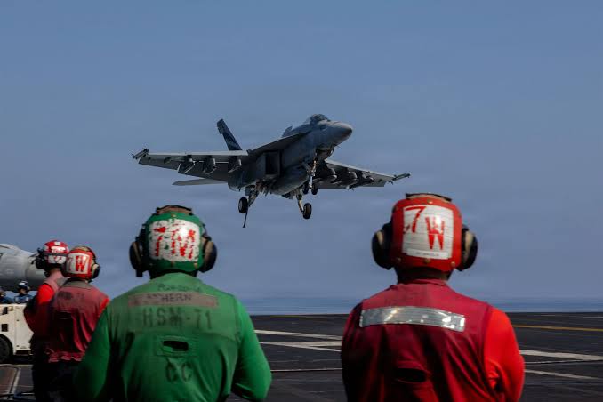 Iran War: Trump Signals No Truce Extension on Eve of Scheduled Peace Talks