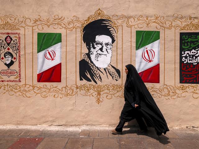 Iran war live: Pezeshkian seeks end to ‘no war, no peace’ amid Hormuz talks