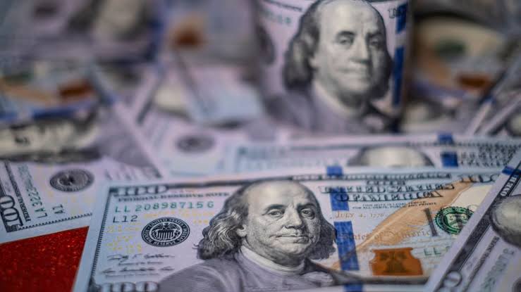 Dollar steadies from weakness as Trump calls off planned attack on Iran