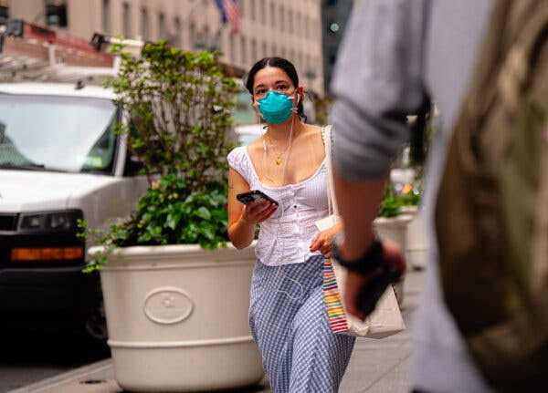 Do I Need to Wear a Mask If There’s Wildfire Smoke Outside?