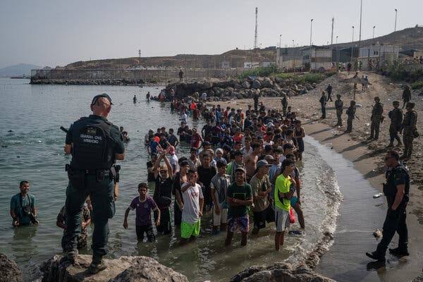 Europe’s Far Right, Once Marginal, Now Sets Tone on Spain Migrant Crisis