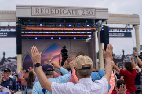 Thousands gather in Washington DC for daylong America-themed prayer rally